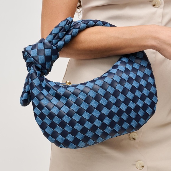 ๐๐NWT-URBAN EXPRESSIONS DENIM TRACY WOVEN KNOT CLUTCH๐๐ - Picture 17 of 17